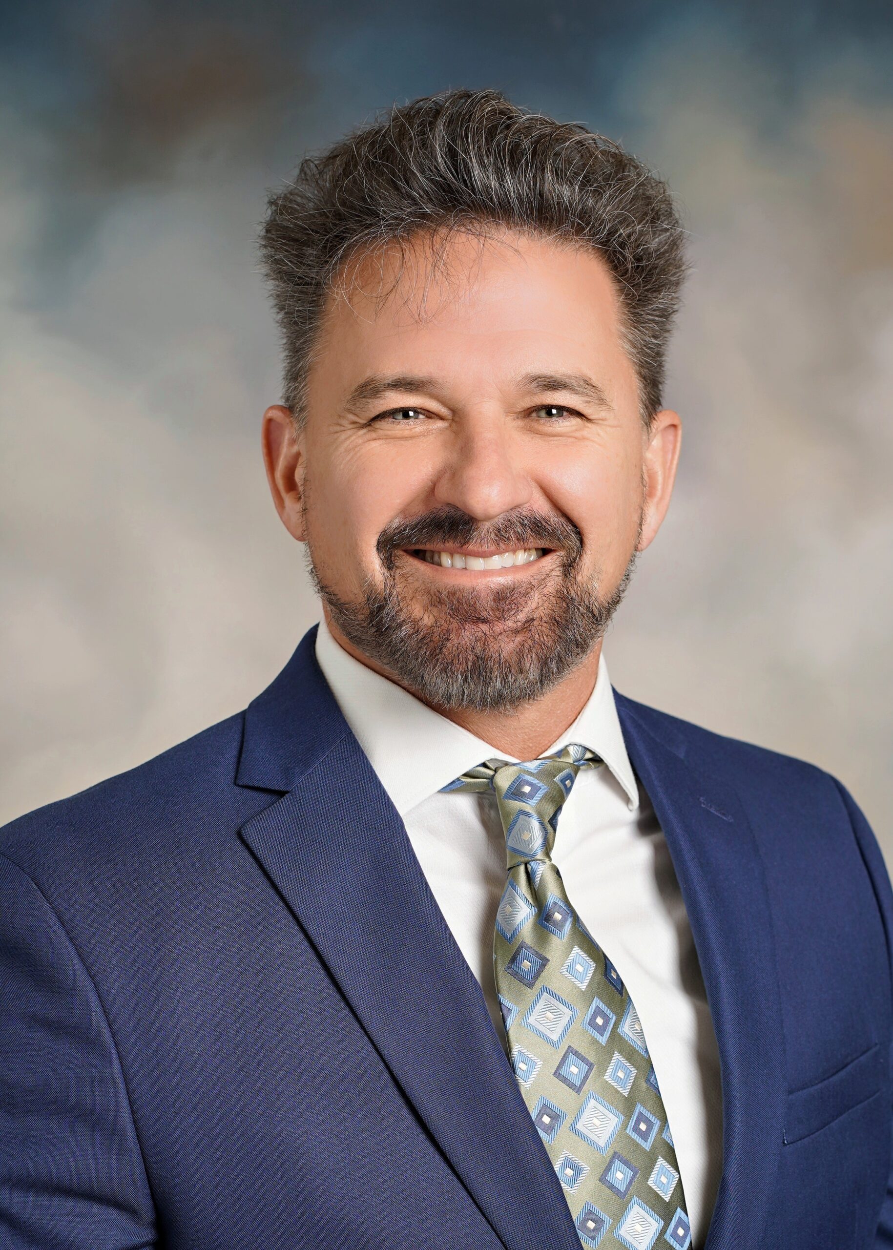 Claus Raddatz's headshot